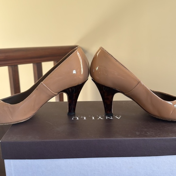 Anyi Lu Emily Bisque tan tortoise shell, heel classic designer pumps heels shoes - Picture 11 of 16